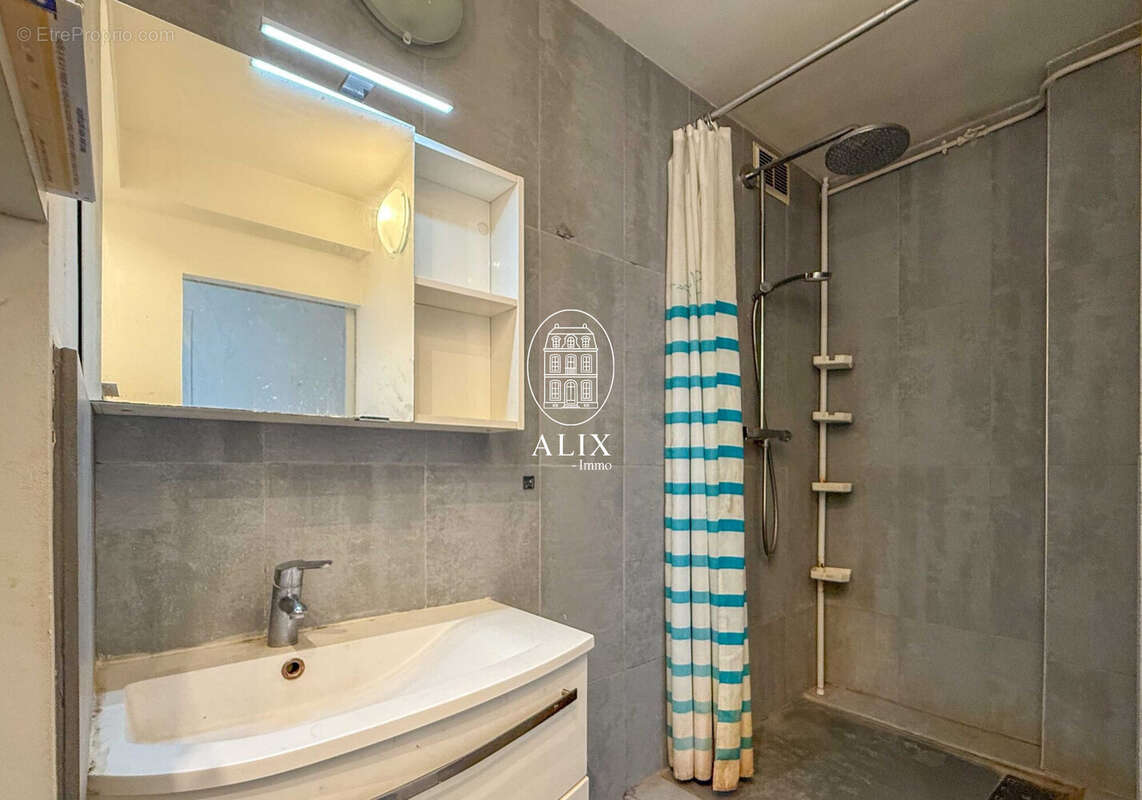 Appartement à SAINT-DENIS