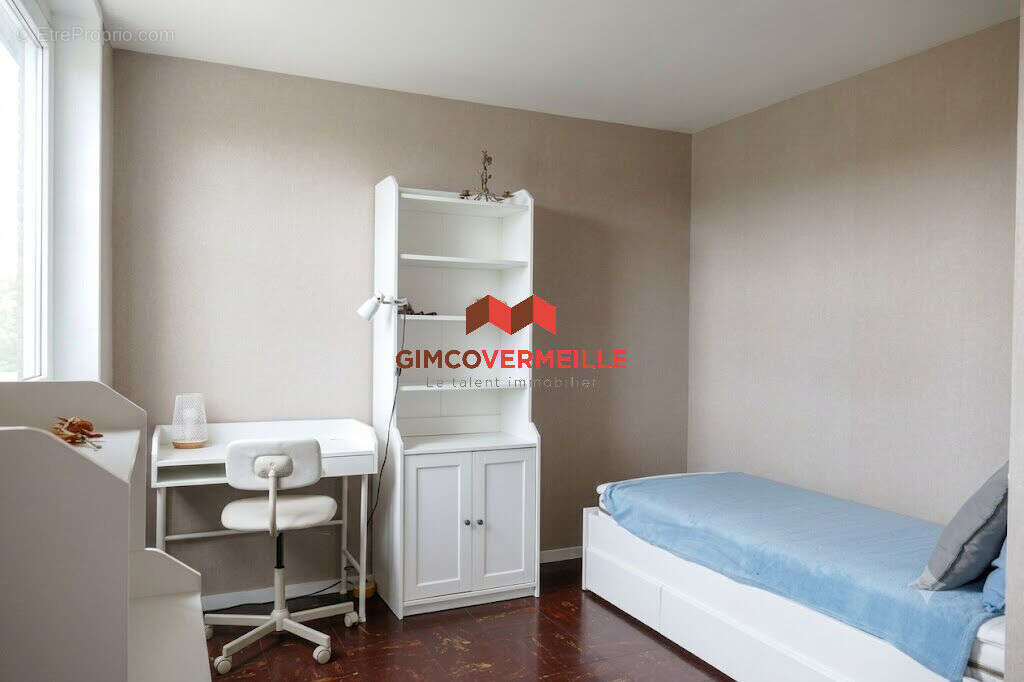 Appartement à RUEIL-MALMAISON
