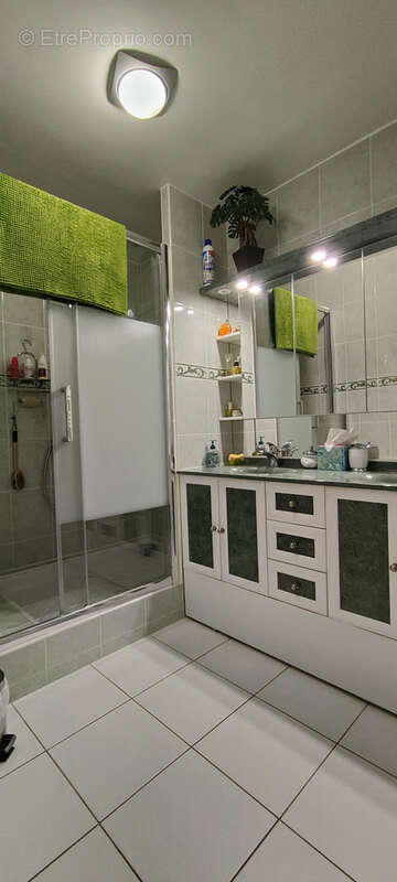 Appartement à LOUVRES