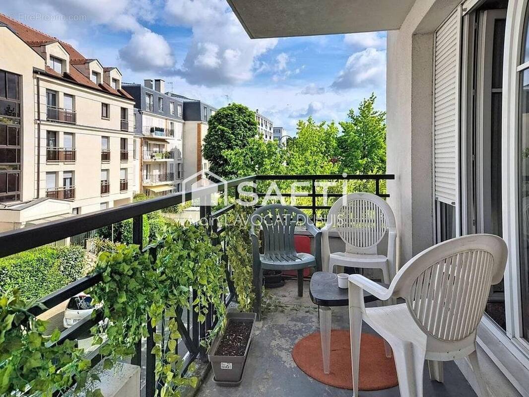 Photo 1 - Appartement à LE PLESSIS-TREVISE