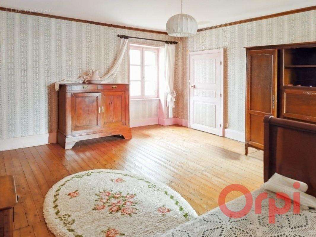 Maison à SAINT-PLAISIR