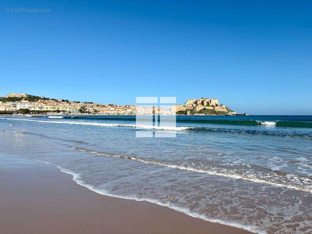 Appartement à CALVI