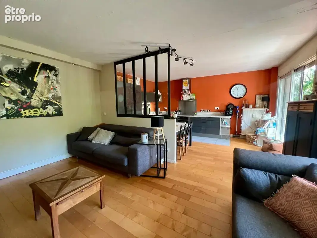 Appartement À Vendre - photo 3