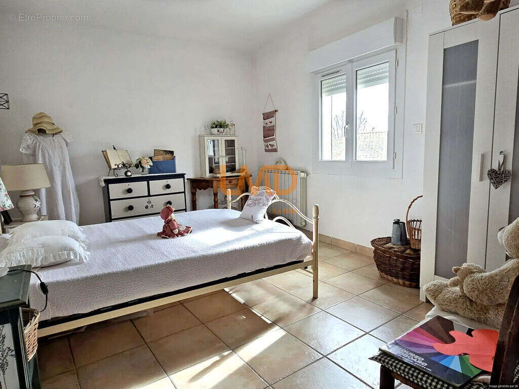 Maison à CHATEAUNEUF-DE-GADAGNE