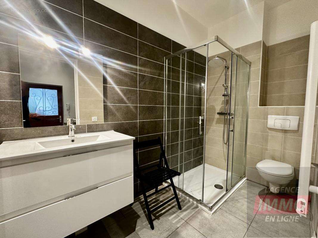 Appartement 36 m² à Lieusaint  - photo 2