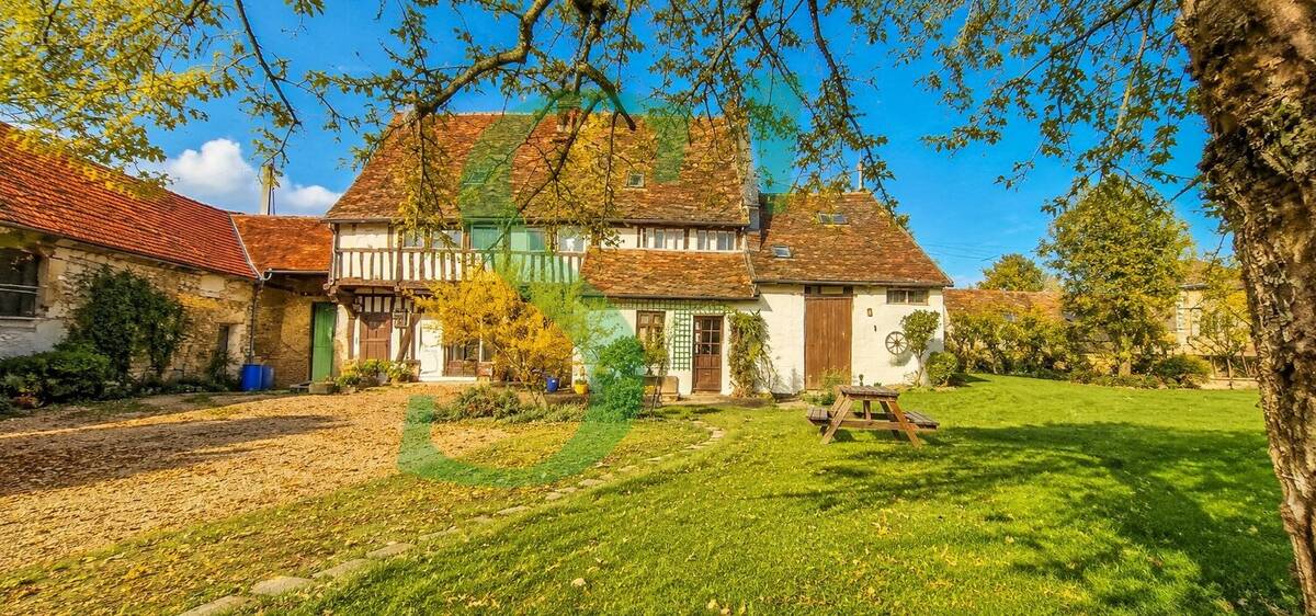 Maison à MARINES