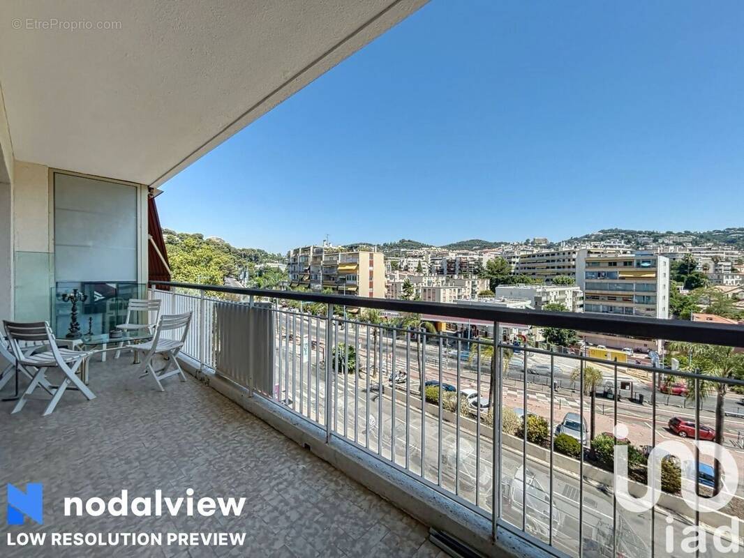 Photo 1 - Appartement à LE CANNET