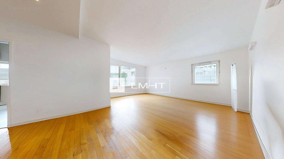 Appartement à SEVRES