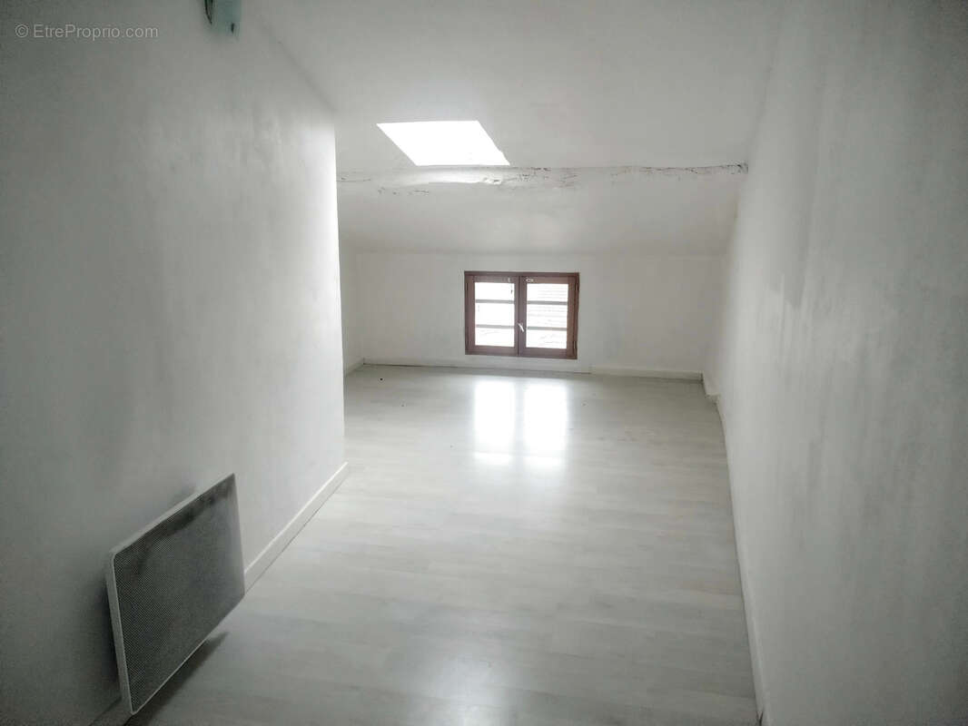 Appartement à BREIL-SUR-ROYA