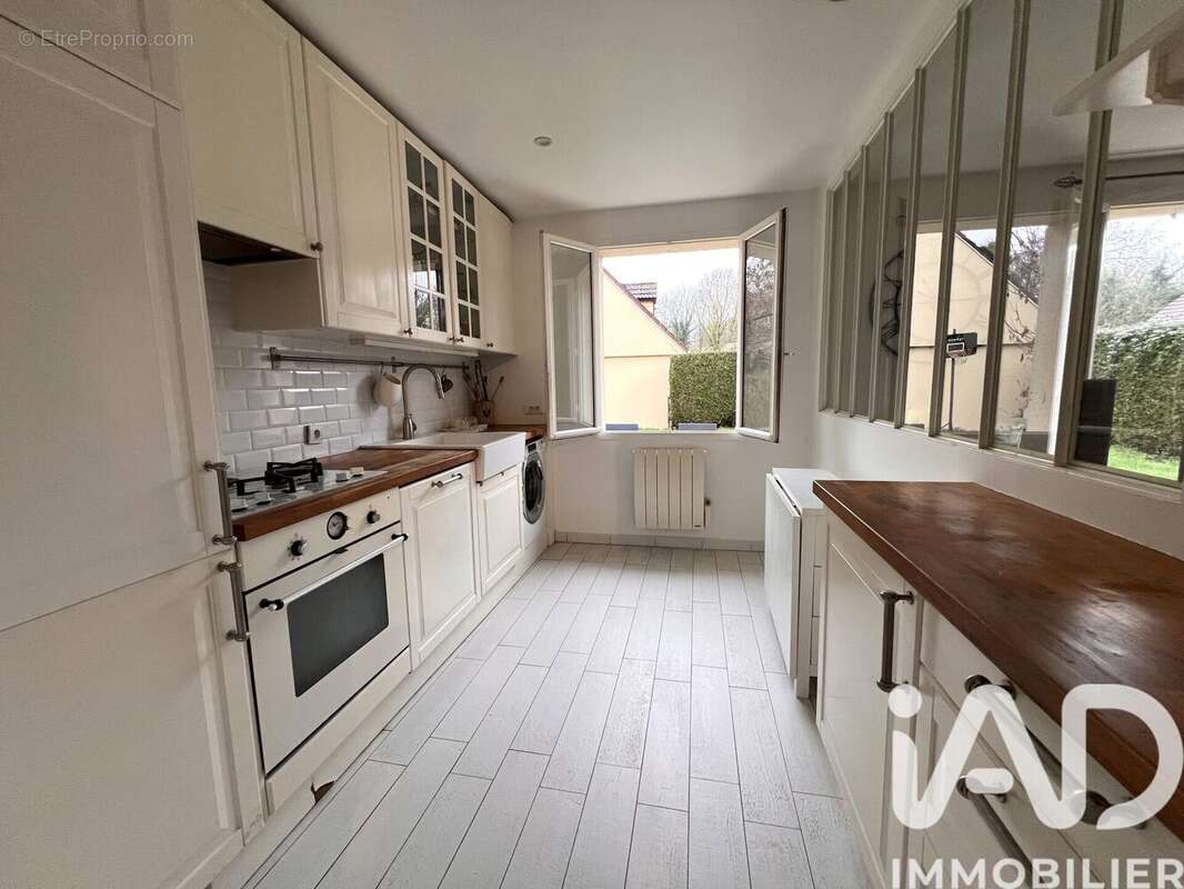 Photo 2 - Maison à MANTES-LA-VILLE