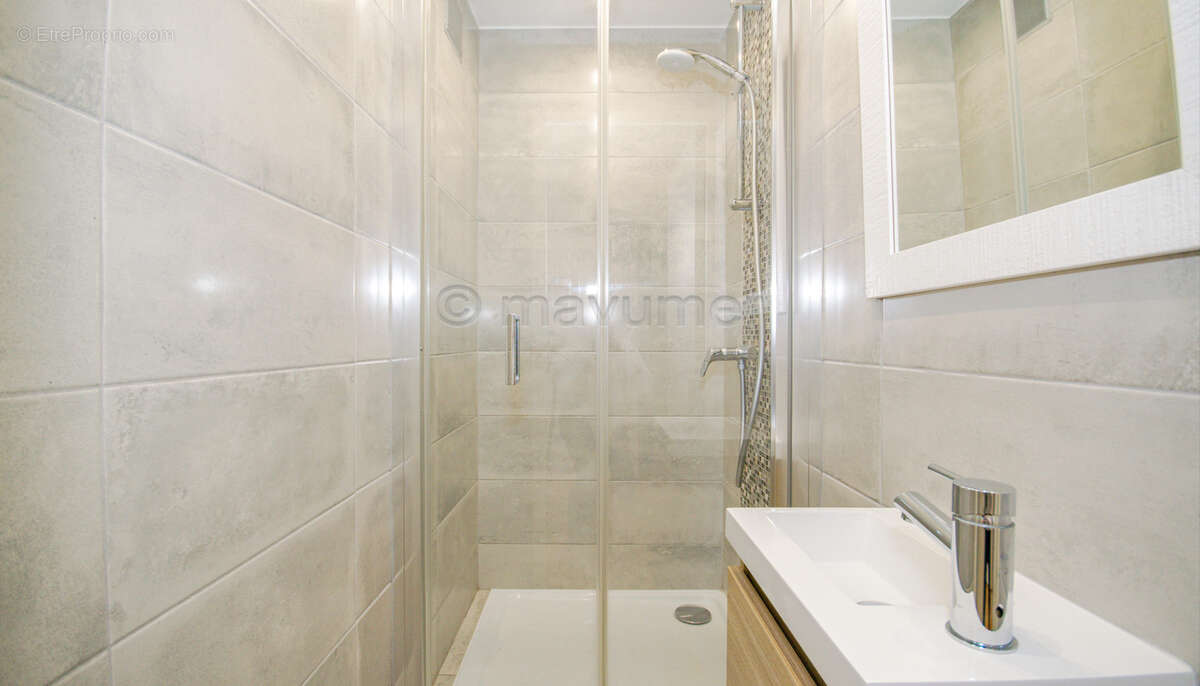 T4/5 en dernier étage Parc DESSUARD 13012 Marseille n°3 - Appartement à MARSEILLE-12E