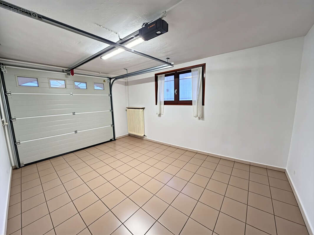 Maison à MIONS