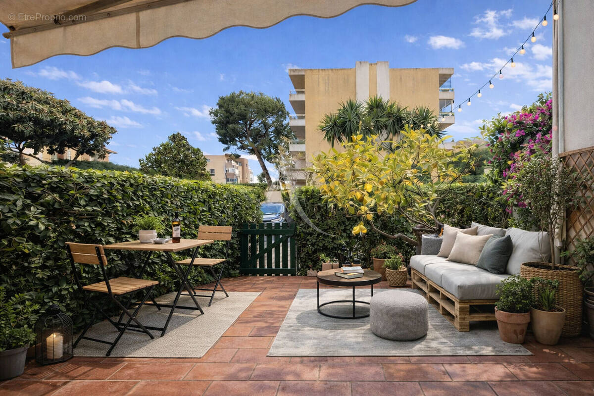 Appartement à LE CANNET