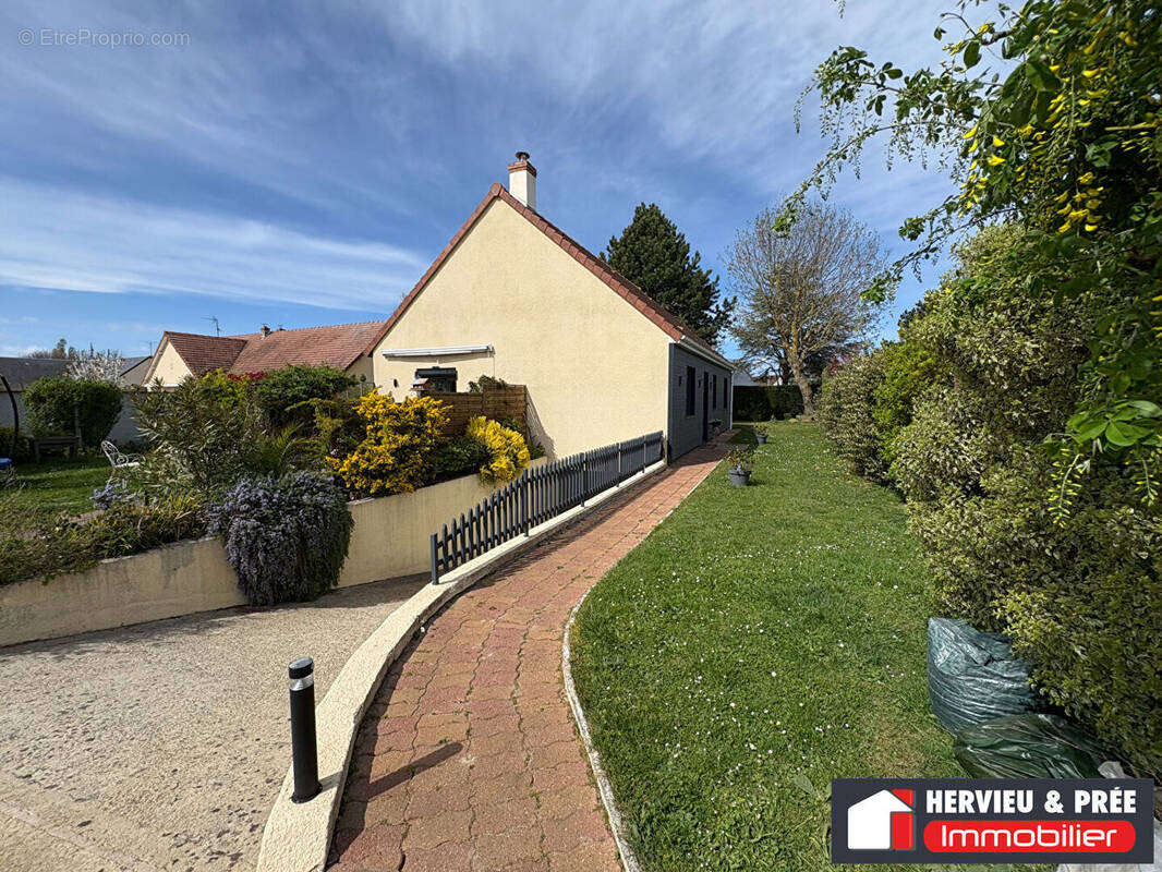 Maison à VER-SUR-MER
