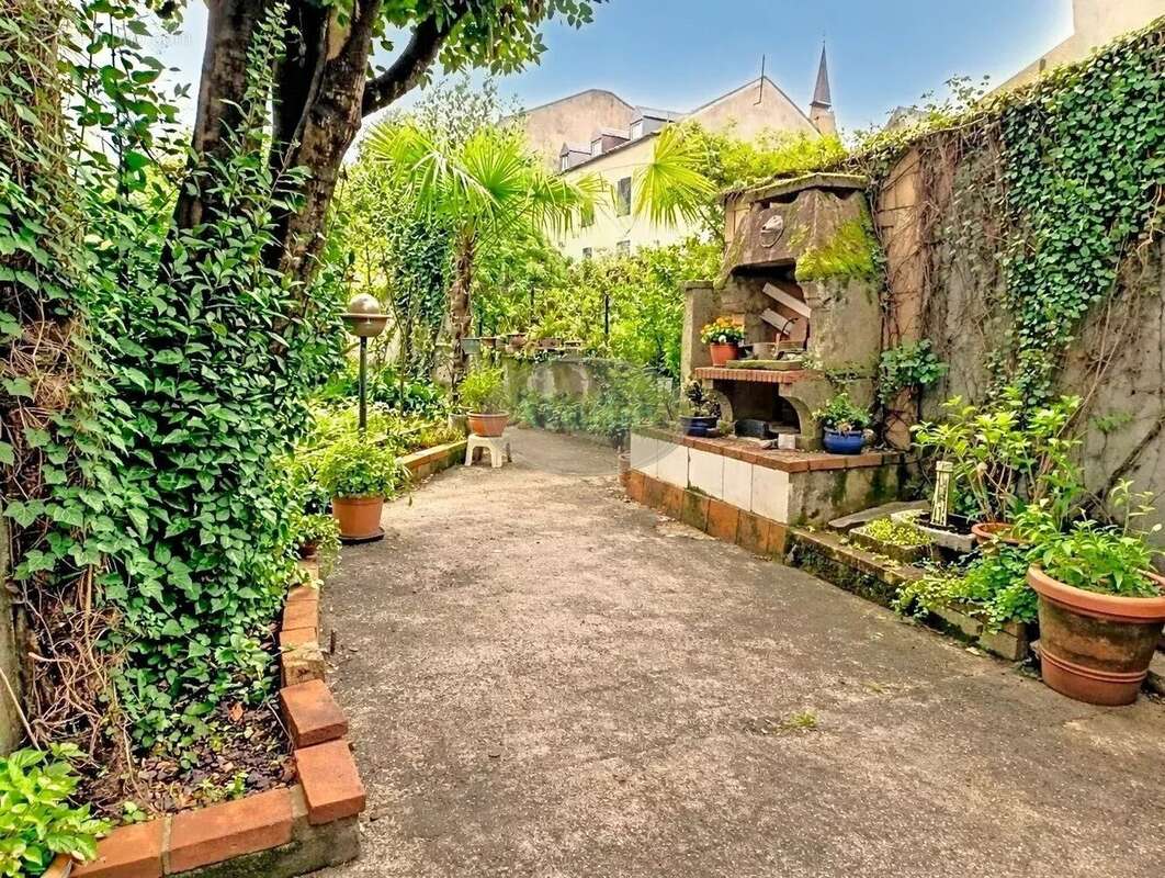 Maison à OLORON-SAINTE-MARIE