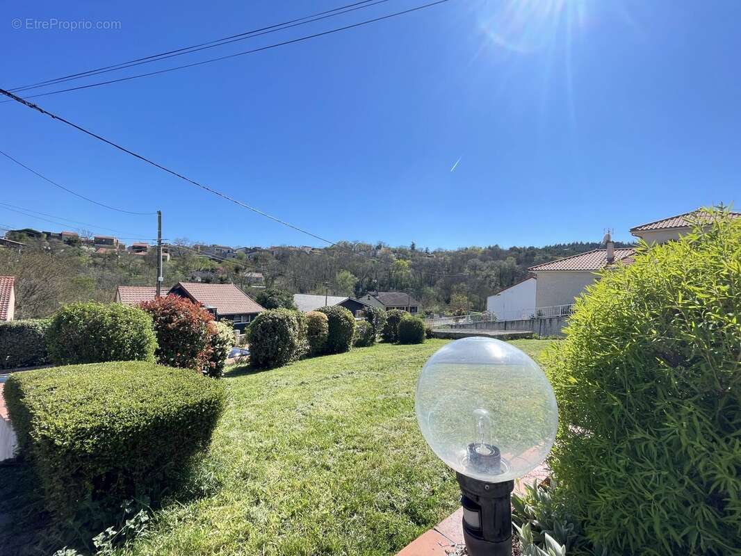 Maison à CHATELGUYON