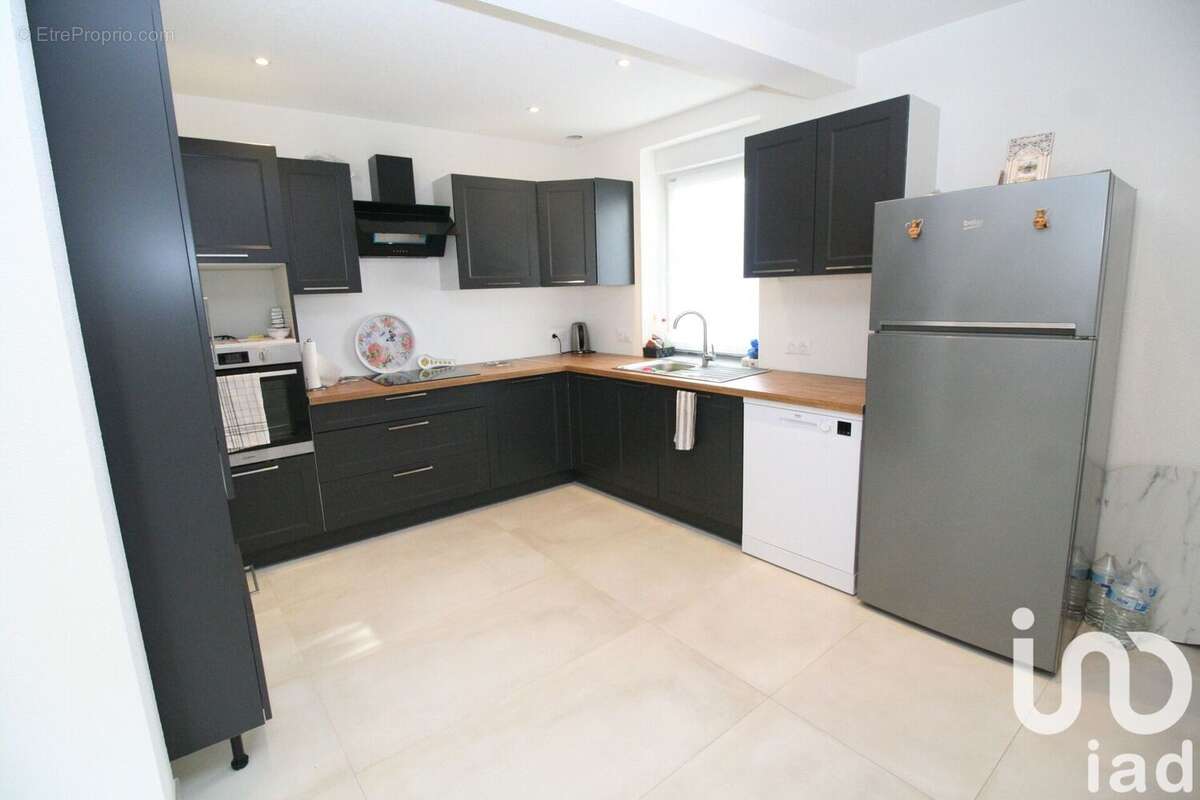 Maison 240 m² à Colmar  - photo 2