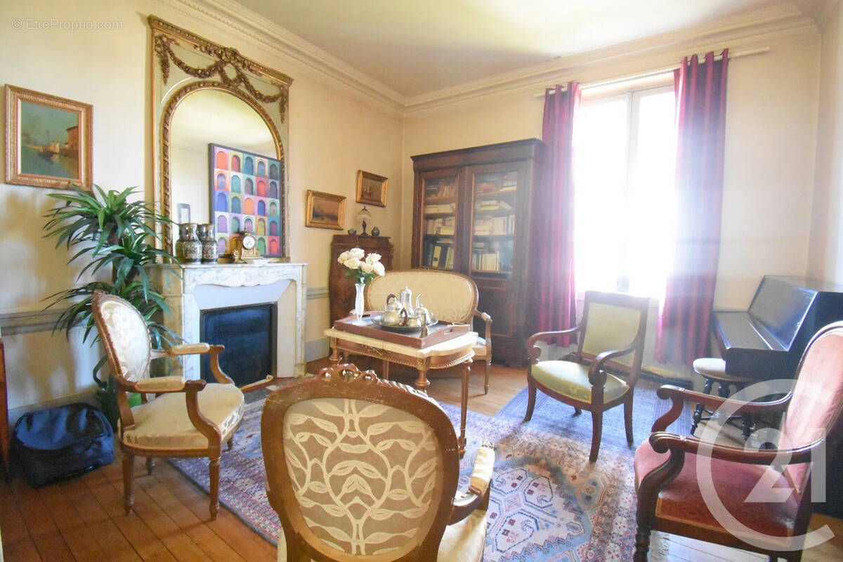 Appartement à VICHY