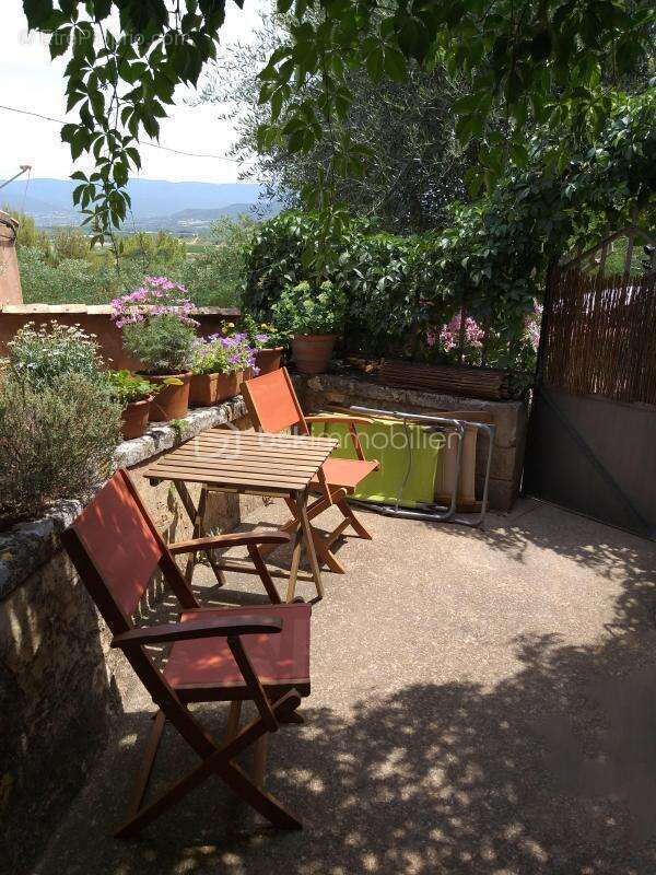 Maison à ROUSSILLON