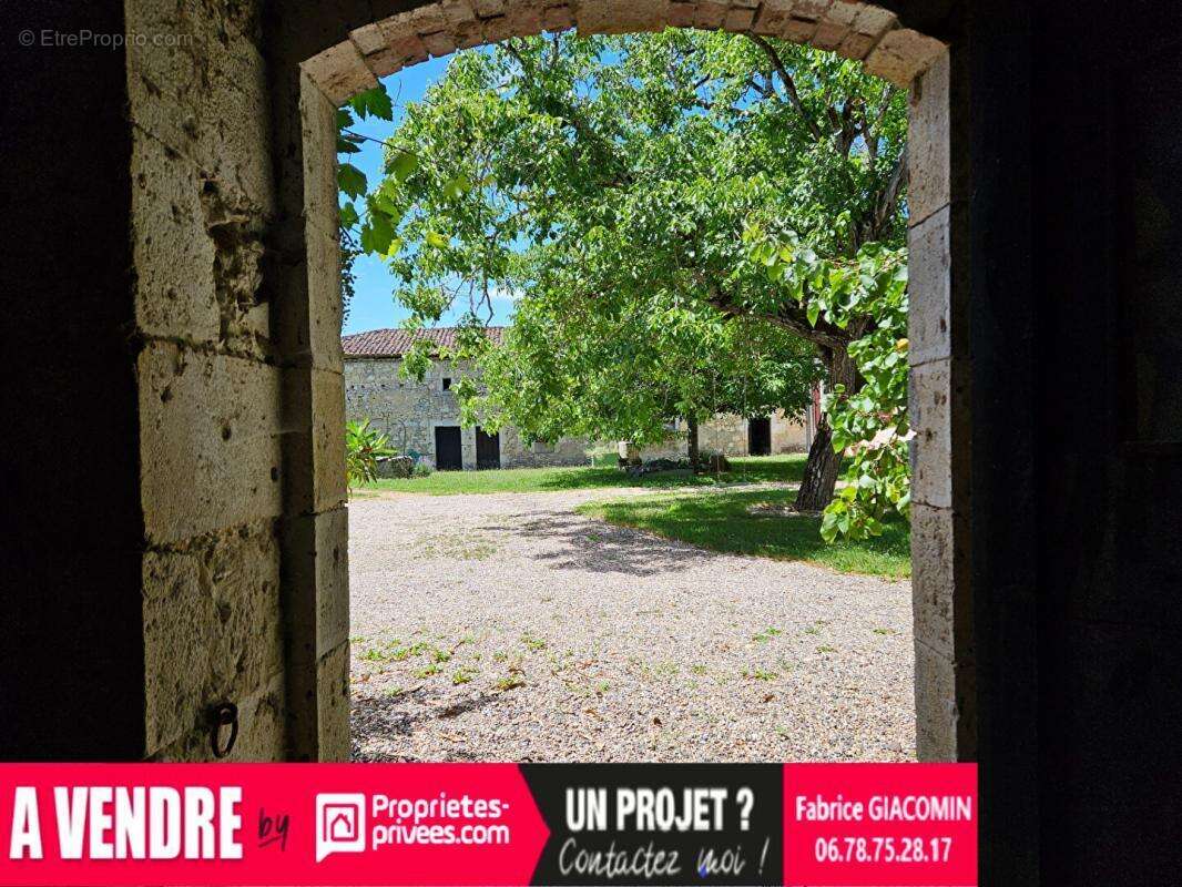 ASTAFFORT (47220) - Ancien domaine agricole à vendre - photo 13