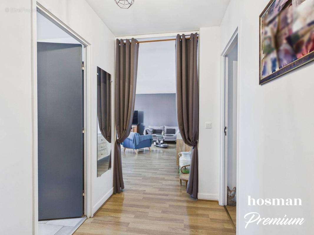 Appartement à PARIS-15E