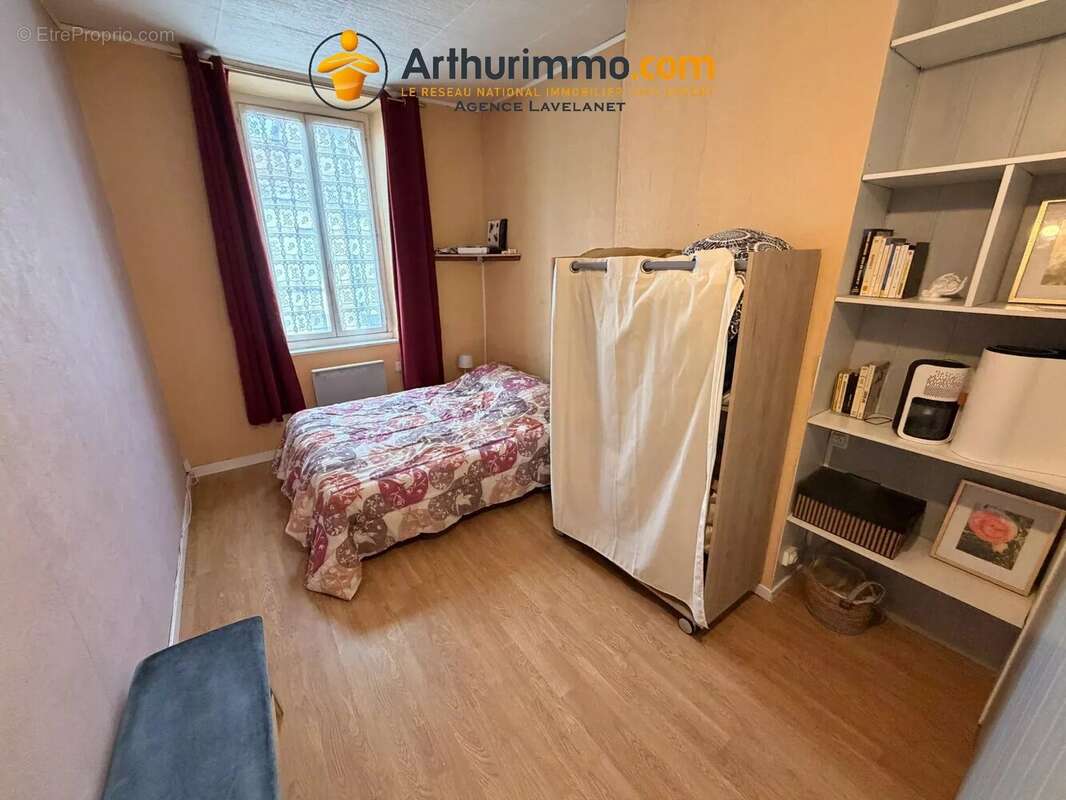 Maison de ville avec cour - f6 - 09300 lavelanet - photo 12