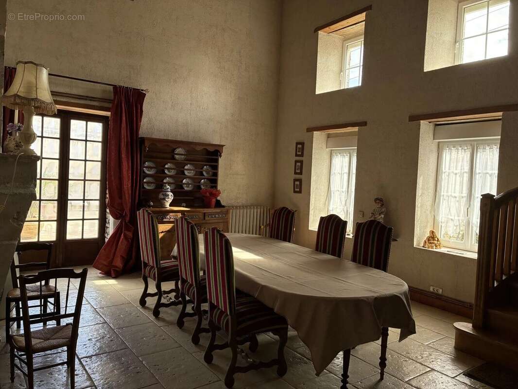 Maison à EPANNES