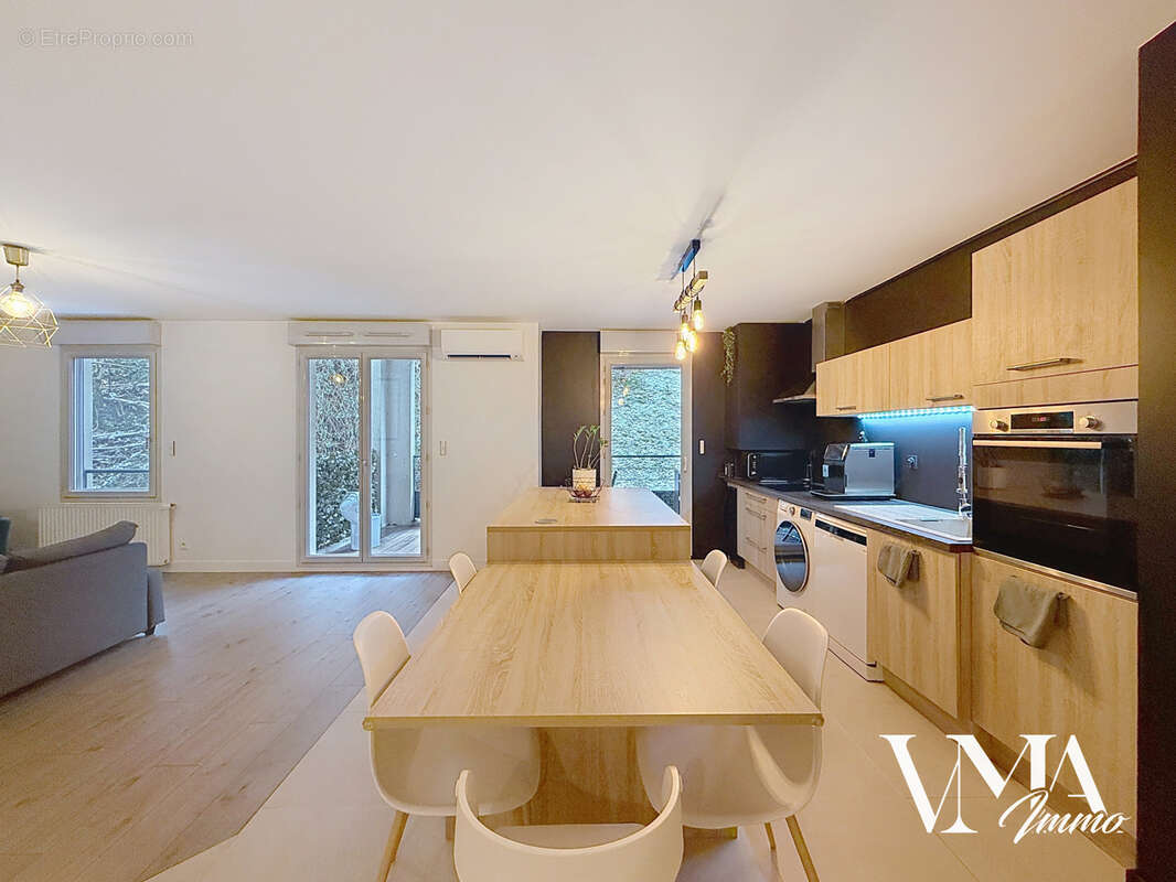 Appartement à LYON-9E