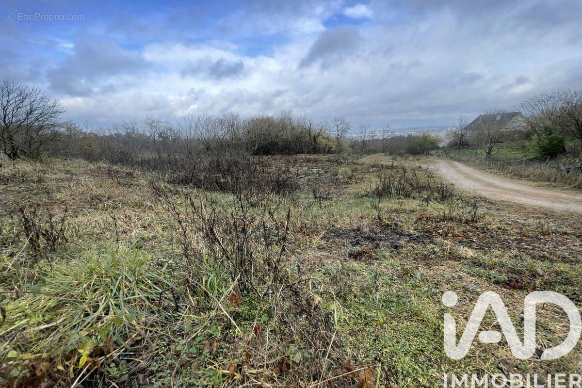 Photo 1 - Terrain à FAMECK
