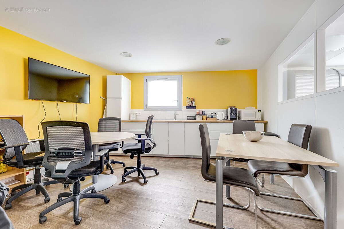 Commerce à PARIS-14E