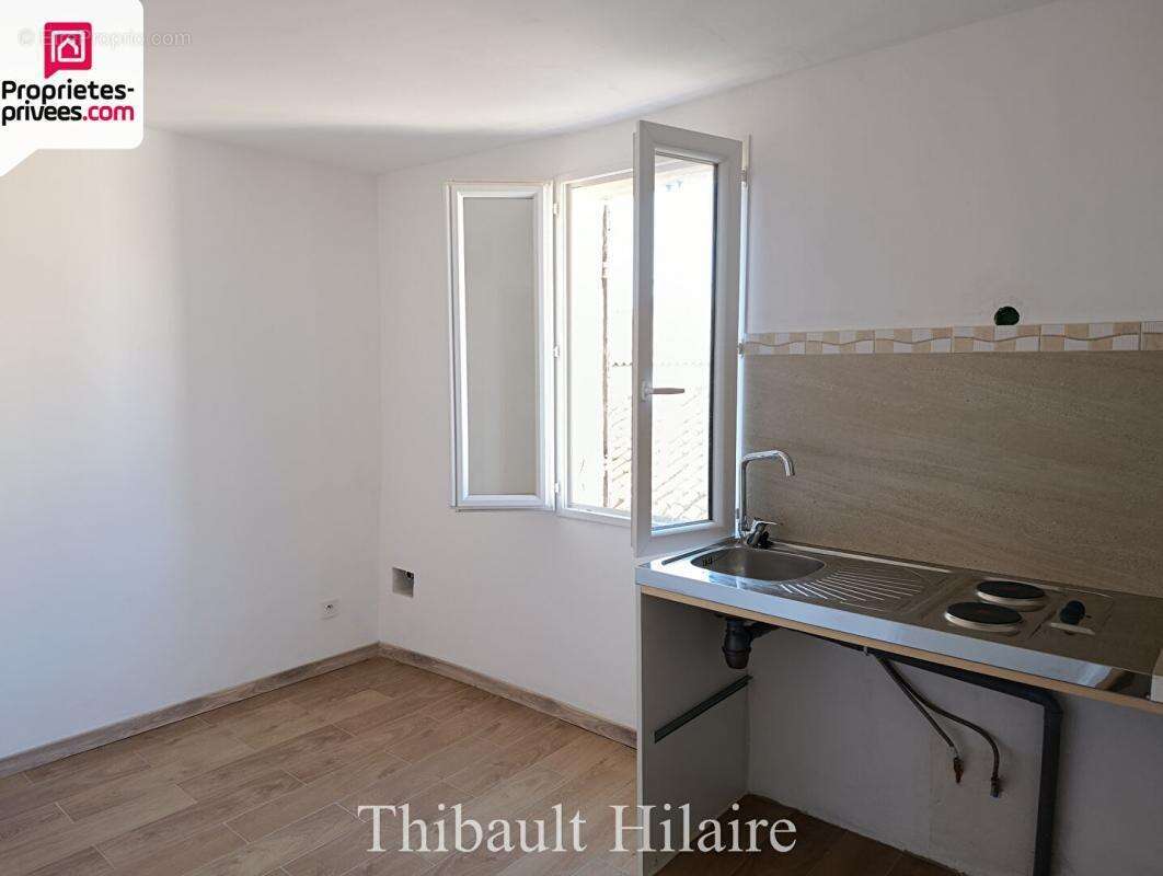 Appartement à MARSEILLE-6E