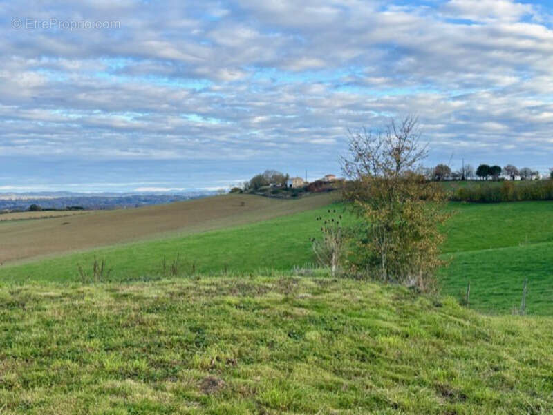 Maison à SAINTE-DODE