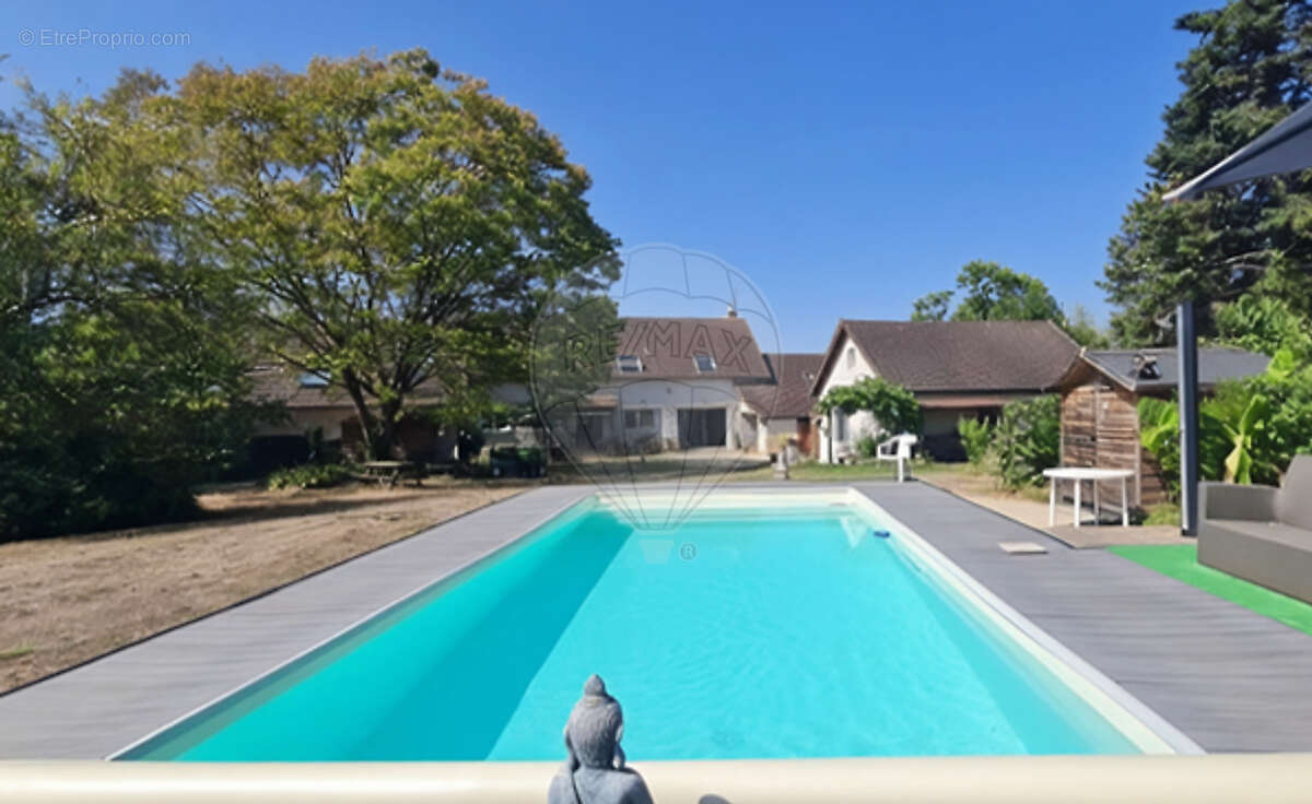 Maison à LA CHARITE-SUR-LOIRE