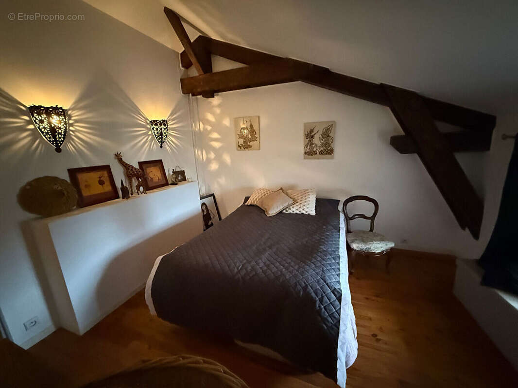Maison à AMBIERLE