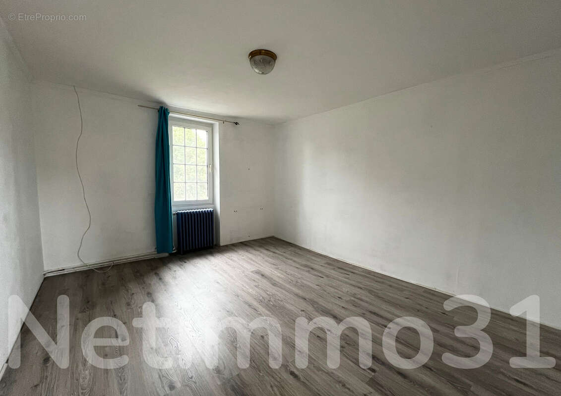 Maison à PUYLAURENS