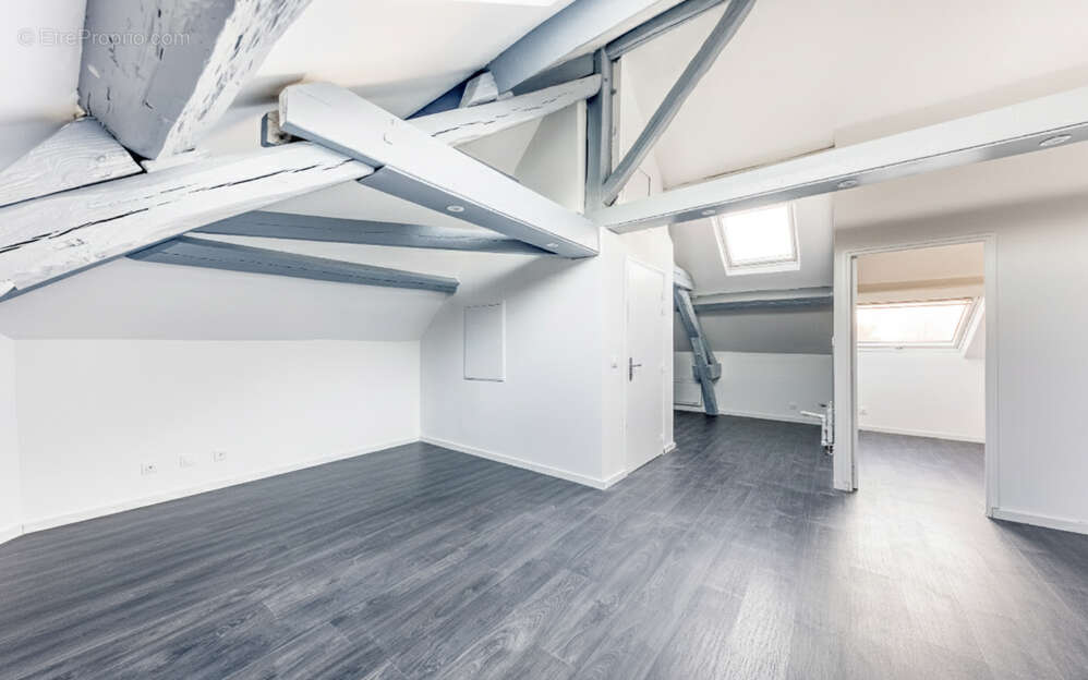 Appartement à GRISY-SUISNES