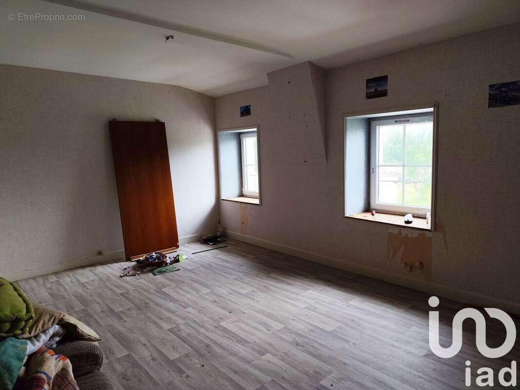 Maison 149 m² à Allonne  - photo 5