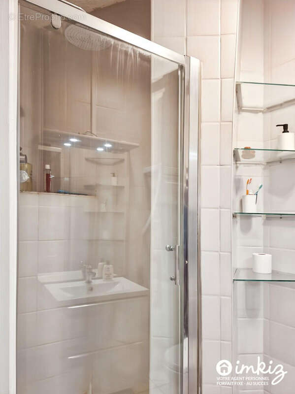 Appartement à PARIS-20E