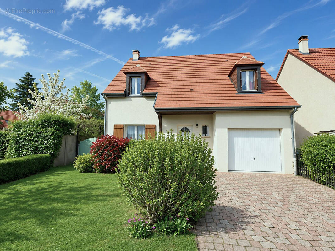 Maison à CONFLANS-SAINTE-HONORINE