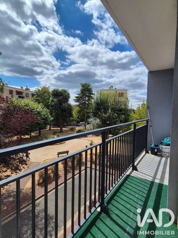 Appartement 71 m² à Villeneuve-Saint-Georges  - photo 3