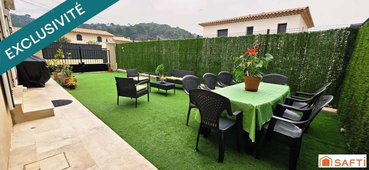 Photo 2 - Maison à LA ROQUETTE-SUR-SIAGNE