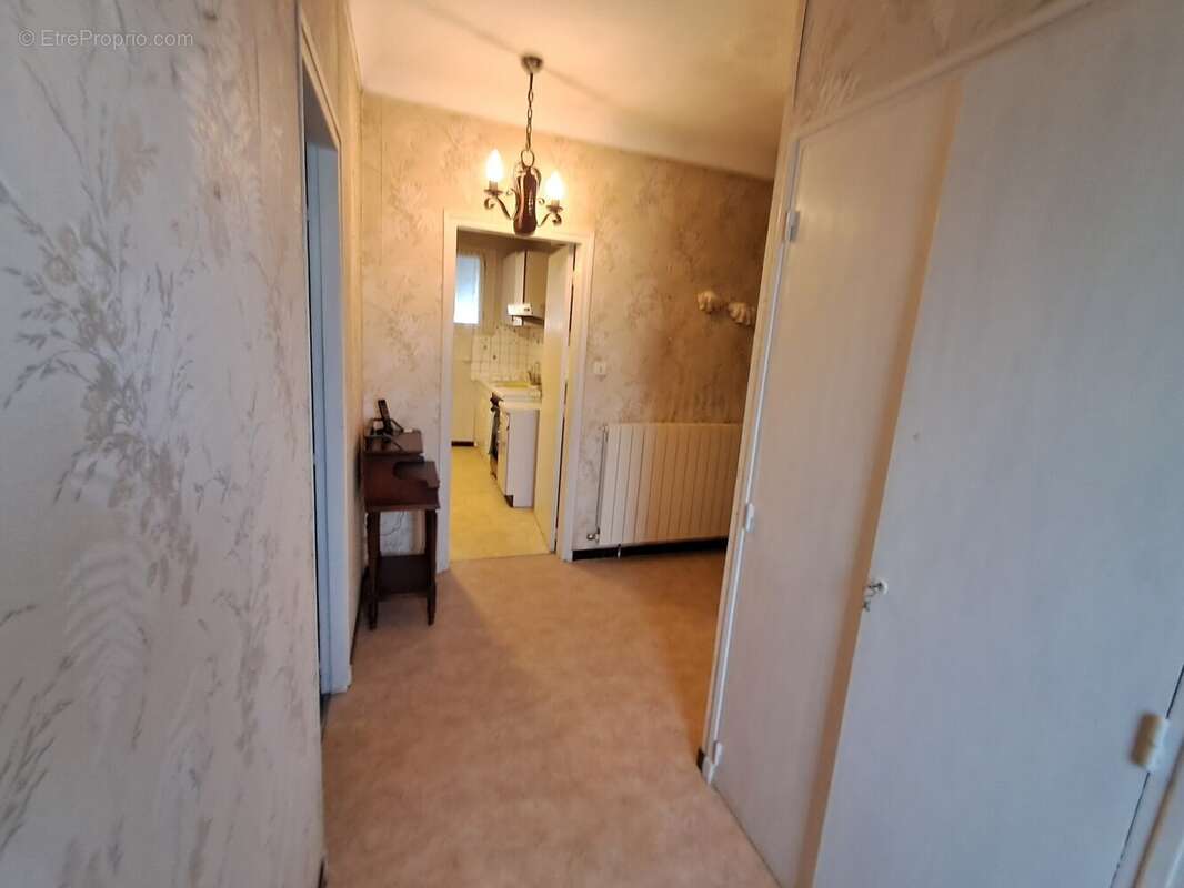 Maison à COLAYRAC-SAINT-CIRQ