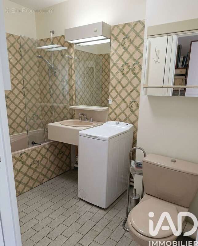 Photo 3 - Appartement à PARIS-17E