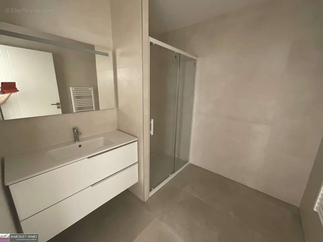 Appartement à BEZIERS