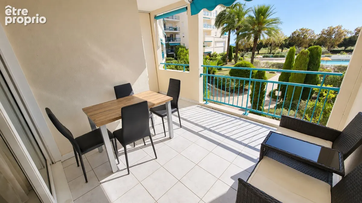 Antibes les Pins 1ère ligne 2 pièces 31 m2 - Grande terrasse aperçu mer - plages à pied - photo 2