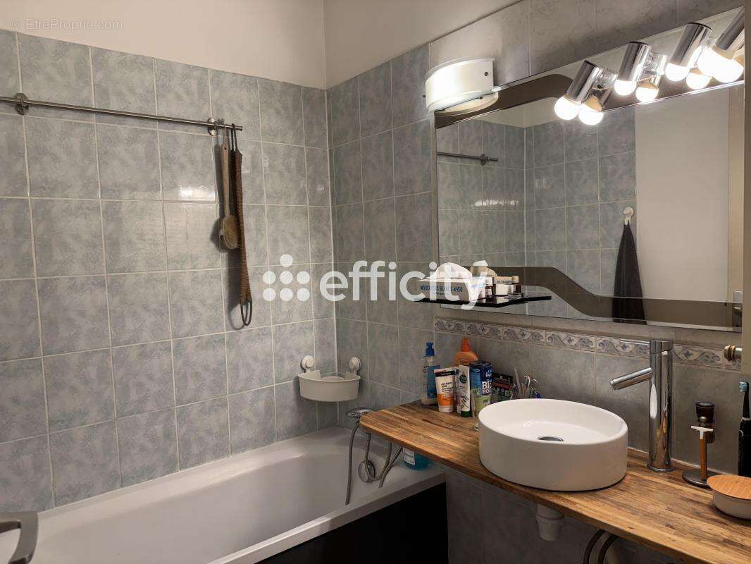 Appartement à GRIGNY