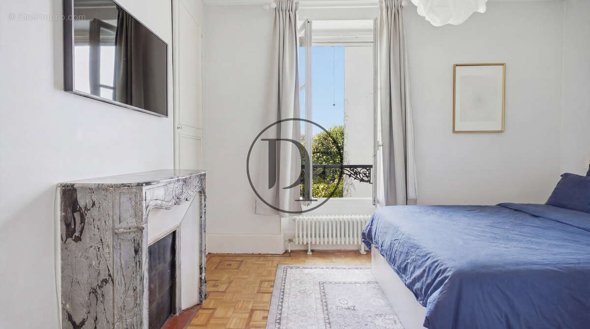Appartement à FONTAINEBLEAU