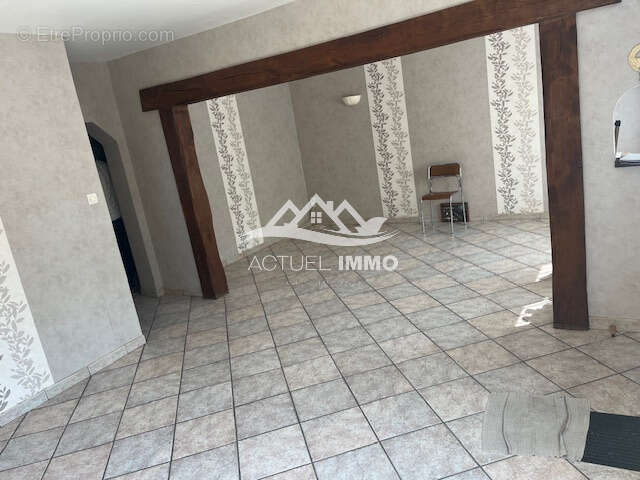 Baisse de prix- Maison 77m2 avec jardin + possibilité terrain et double garage - photo 3