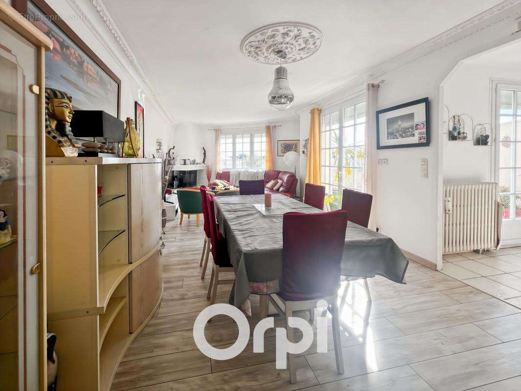 Appartement à AIZENAY