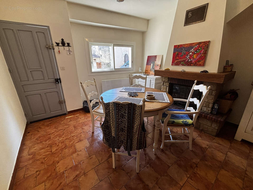 Maison à MALAUCENE